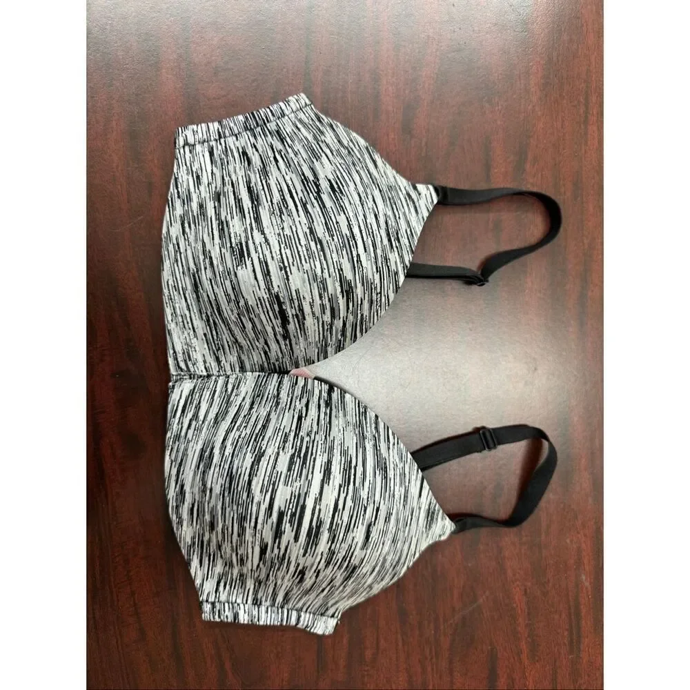 PINK Victoria’s Secret Heather Grey No-Wire Bra Size 36DD